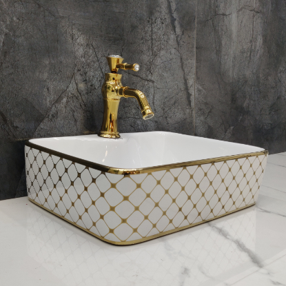 Picture of TOYO: Art Basin 490X380X140MM: White & Golden